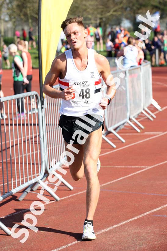 Mens Northern 12 Stage Road Relay, Stanley Park, Blackpool. Photo: David T. Hewitson/Sports for All Pics